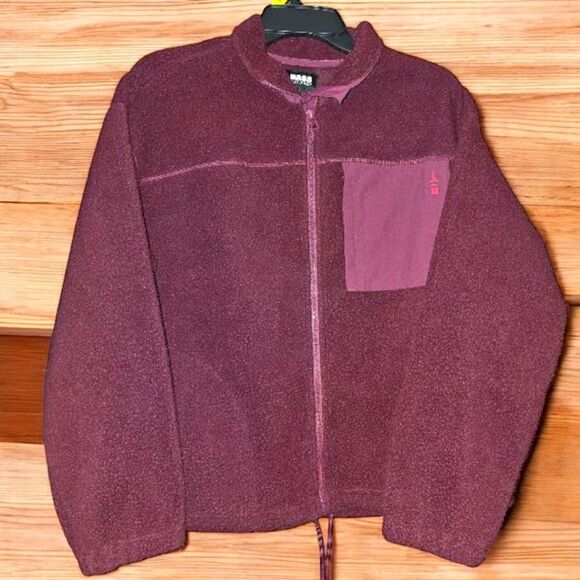 Bass Outdoors Burgundy Fleece Jacket with Pocket (JAC6) - Picture 1 of 8